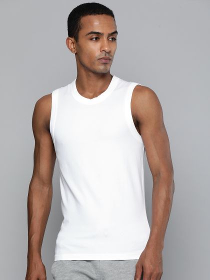 Buy Levi's Pack Of 3 Black Innerwear Vests 100 CA TANK - Innerwear Vests  for Men 1417534 | Myntra