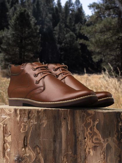 Top chukka boots hot sale