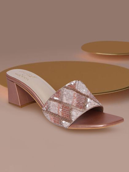 Clarks store scent flower