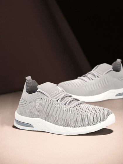 Reebok tread fast sneakers hot sale