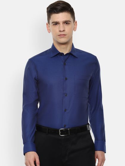 Buy Jackal Berry Men Blue Solid Casual 