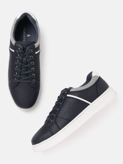 Buy mens converse clearance