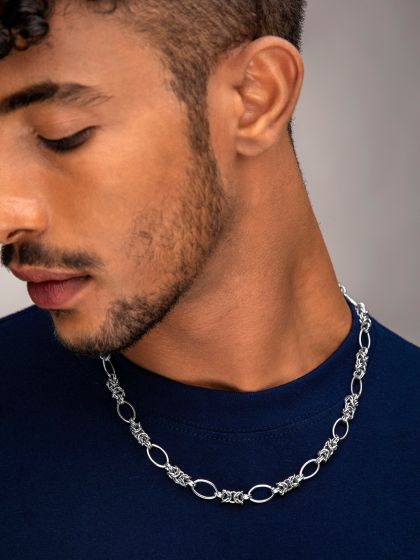 Buy The Roadster Lifestyle Co Men Silver Plated Chain - Necklace