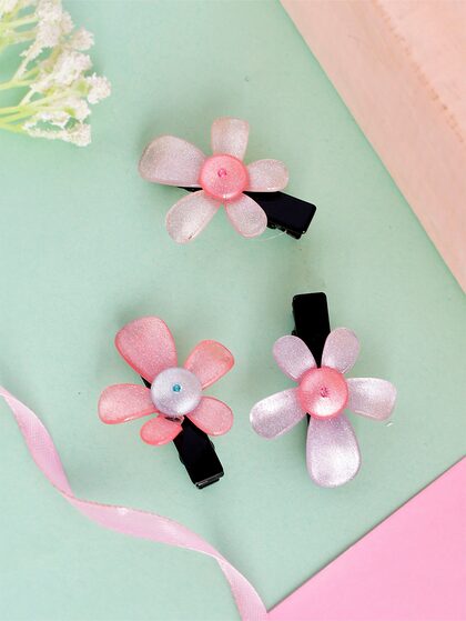 Hair Clips - Buy Hair Clips Online in India.