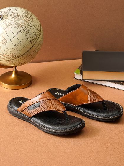 Clarks flip flops mens gold hot sale