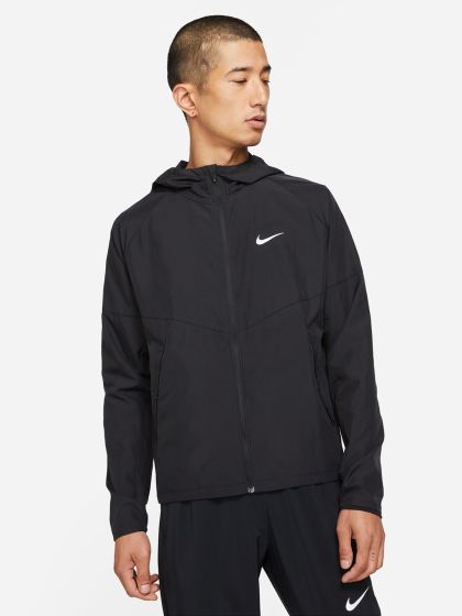 Buy Nike Men Grey Solid Dri FIT TEAM Standard Fit Tailored