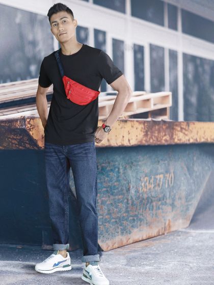 Buy Calvin Klein Jeans Blue Washed Body Fit Jeans Jeans for Men