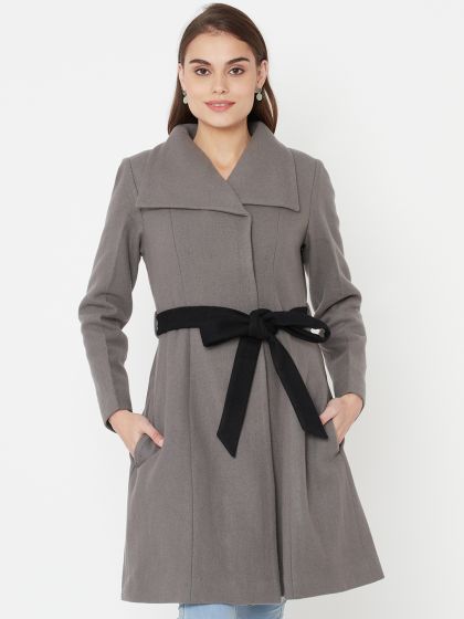 Benetton overcoat shop