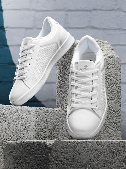 Buy ADIDAS NEO Men White Advantage Clean VS Casual Shoes Casual