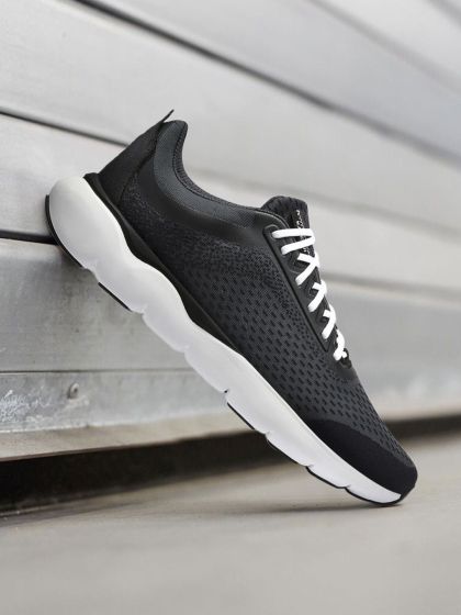adidas kyris 4.0