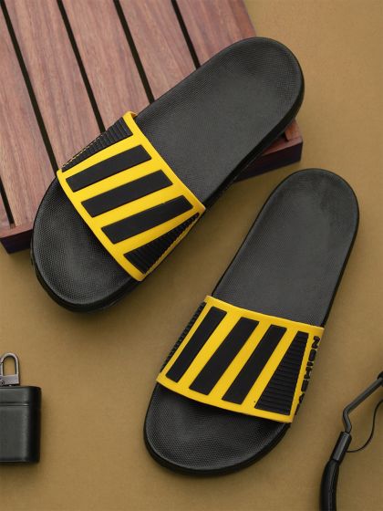 Nike hot sale slippers camouflage