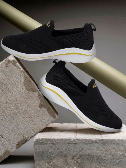 Nike epic react kids 2025 silver