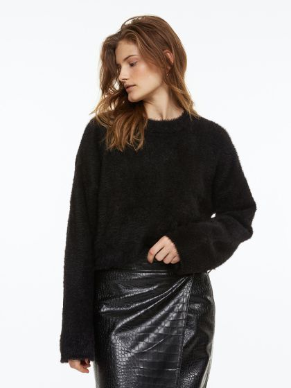 Womens black outlet fluffy jumper