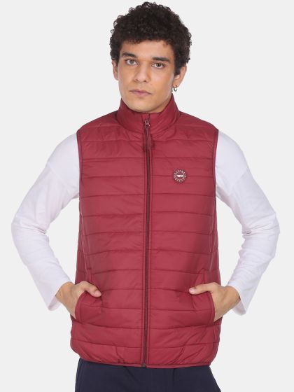 Wrangler sleeveless solid best sale men's jacket