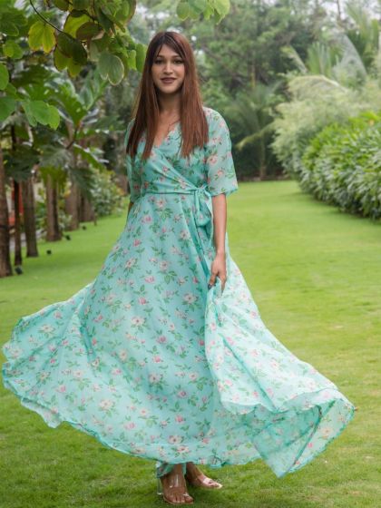 Ojjasvi store maxi dress