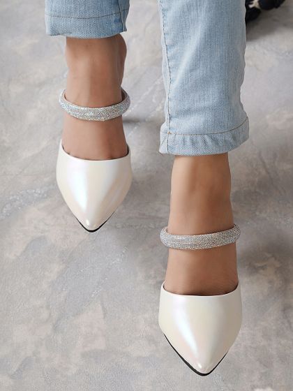Marks and 2024 spencer white pumps