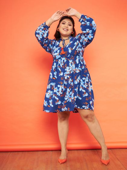 Plus size online accordion pleated dress