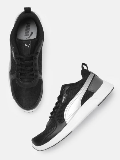 Men's air max online invigor print running sneakers