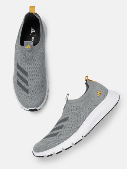 Nike revolution new arrivals 4 myntra