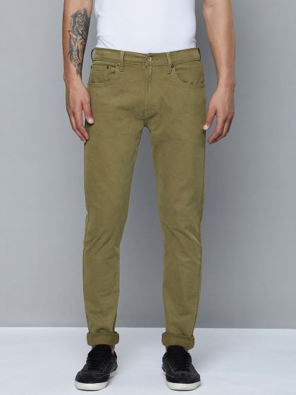 Mens beige levi jeans store