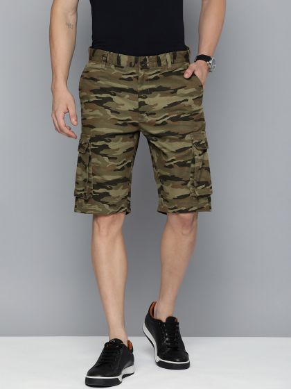 Parachute cargo shorts shop superdry