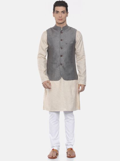 Buy Tag 7 Men White Red Solid Kurta Pyjama With Jacket Kurta Sets For Men 2456549 Myntra While black kurta pajama design with jacket are quite common and many people wear it, this one is something unique. men white red solid kurta pyjama