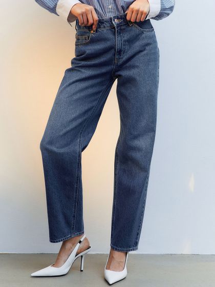 Mom Fit Ultra High Ankle Jeans