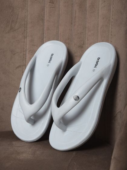 Flip flops action hotsell