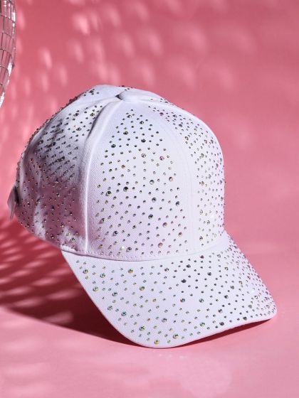 UNDER ARMOUR Women Embroidered Blitzing Visor Cap (Onesize) by Myntra