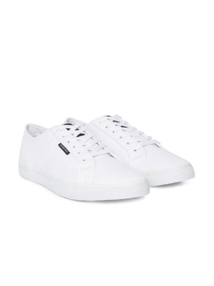 puma men white urban sneakers