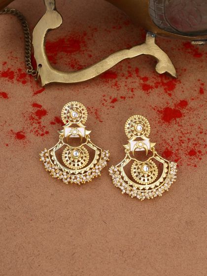 Buy Studio Voylla Gold Toned Diamond Shaped Drop Earrings Earrings For Women 8974103 Myntra Voylla is the leading jewellery provider where you can get bridal jewellery, imitation jewellery. myntra
