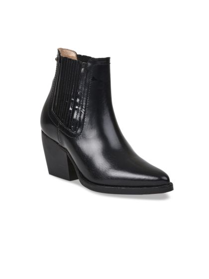 myntra women boots