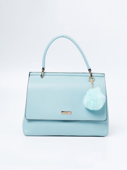caprese bags lifestyle