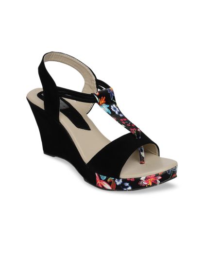 Buy Crocs Women Pink & Purple Huarache Mini Wedges - Heels for Women 719966  | Myntra