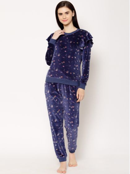 sweet dreams velvet night suits