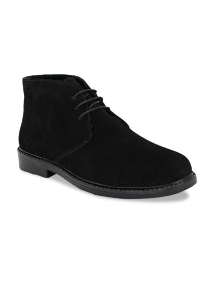 Lightweight chukka boots top
