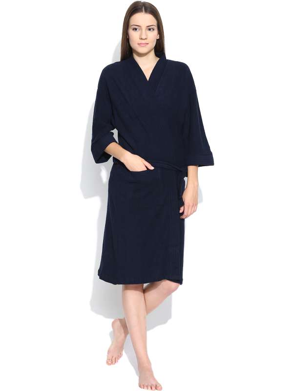 Water absorbent store bathrobe