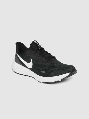 womens black nike running shoes