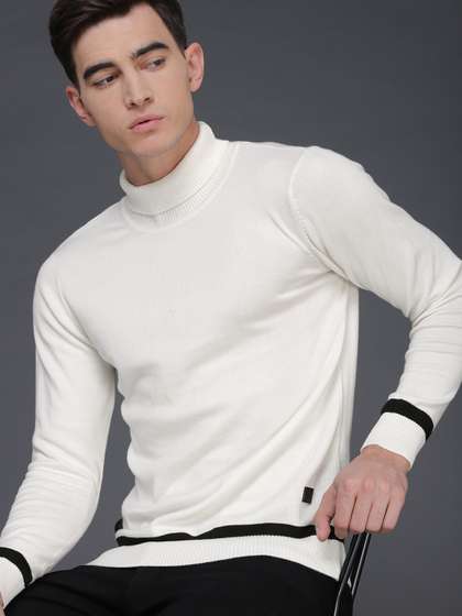 WROGN Men Off-White
                        Solid Slim Fit Pullover Sweater