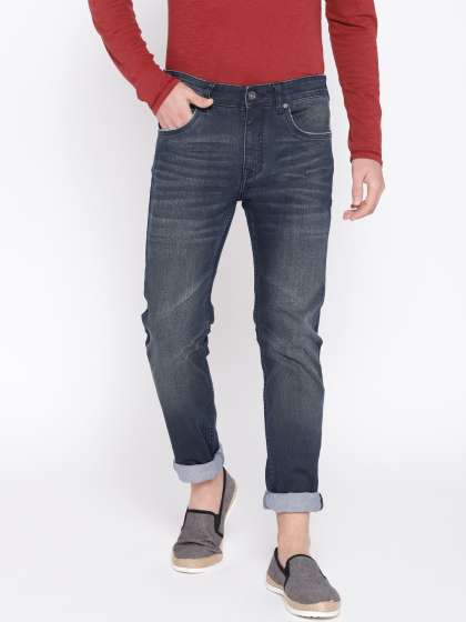 crocs with jeans
