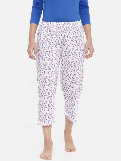 Sweet Womens Pink and White Polka Dot Capri Sweat Pants