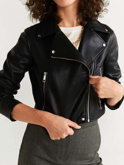 540 Model Jaket Parasut Vans Gratis Terbaru