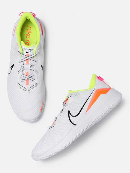 nike white shoes myntra