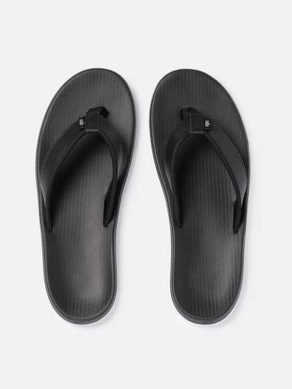 nike flip flops women