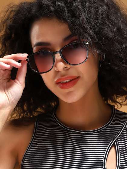 Voyage Women
                          Wayfarer Sunglasses