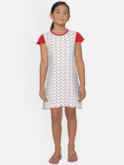 SINI MINI Girls White
                    & Red Printed Nightdress