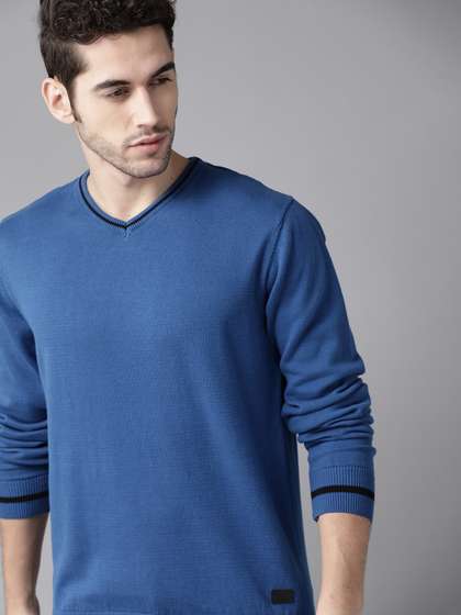 Roadster Men Blue
                          Solid Acrylic Pullover