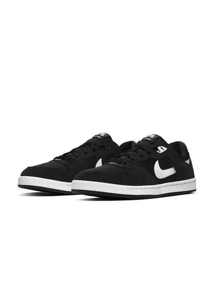 Nike Unisex Black
                          SB Alleyoop Skateboarding Shoes