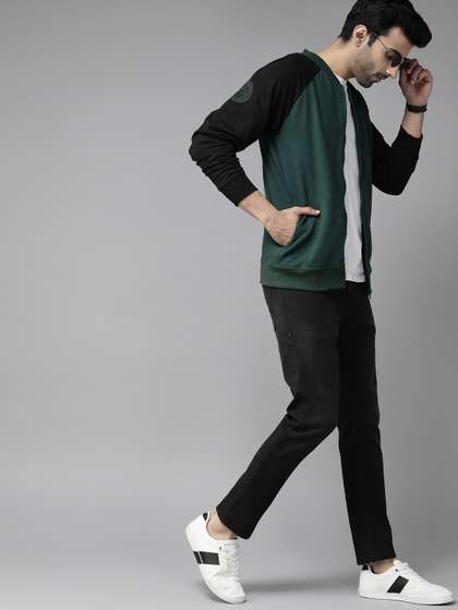 Roadster Men Green
                          Solid Raglan Sleeves Sweatshirt