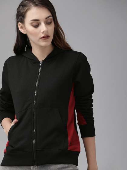 Roadster GreenTurn
                        Women Black Solid Hooded Sweatshirt